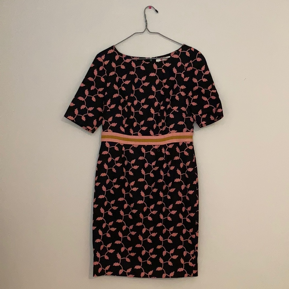 Classic printed dress from Boden. Worn only once!
